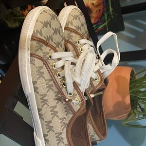 Michael kors sneakers